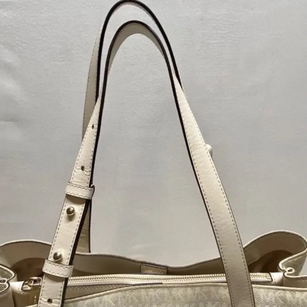 Michael Kors Griffin Large Logo‎ Tote Natural Jacqard Canvas Leather Trim GUC